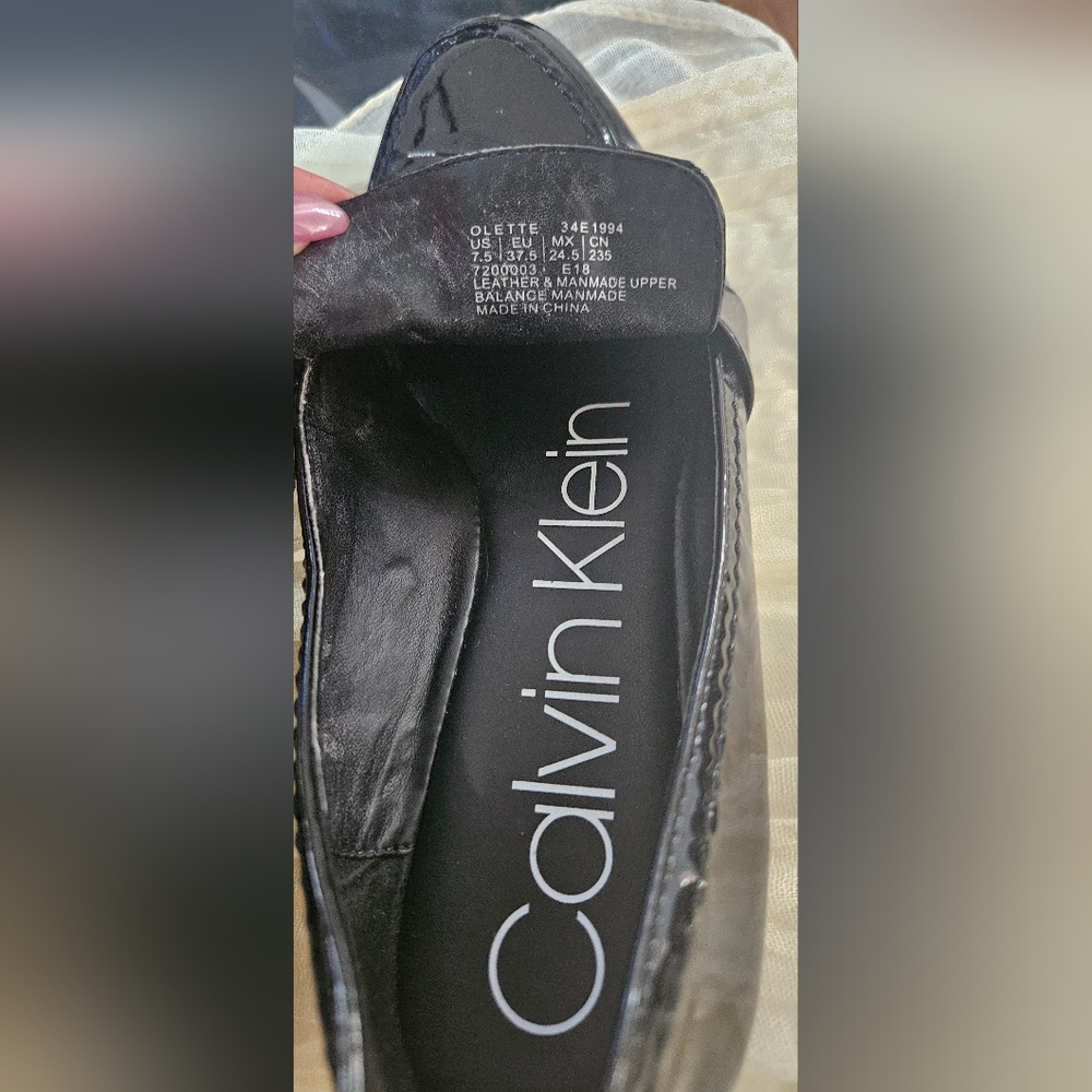 Black Patent Leather Calvin Klein soft loafers 7.5 - Picture 6 of 9